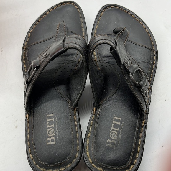 Born Leather Thong Sandals Flip Flops Sz 7. FFT0533C - Picture 4 of 7